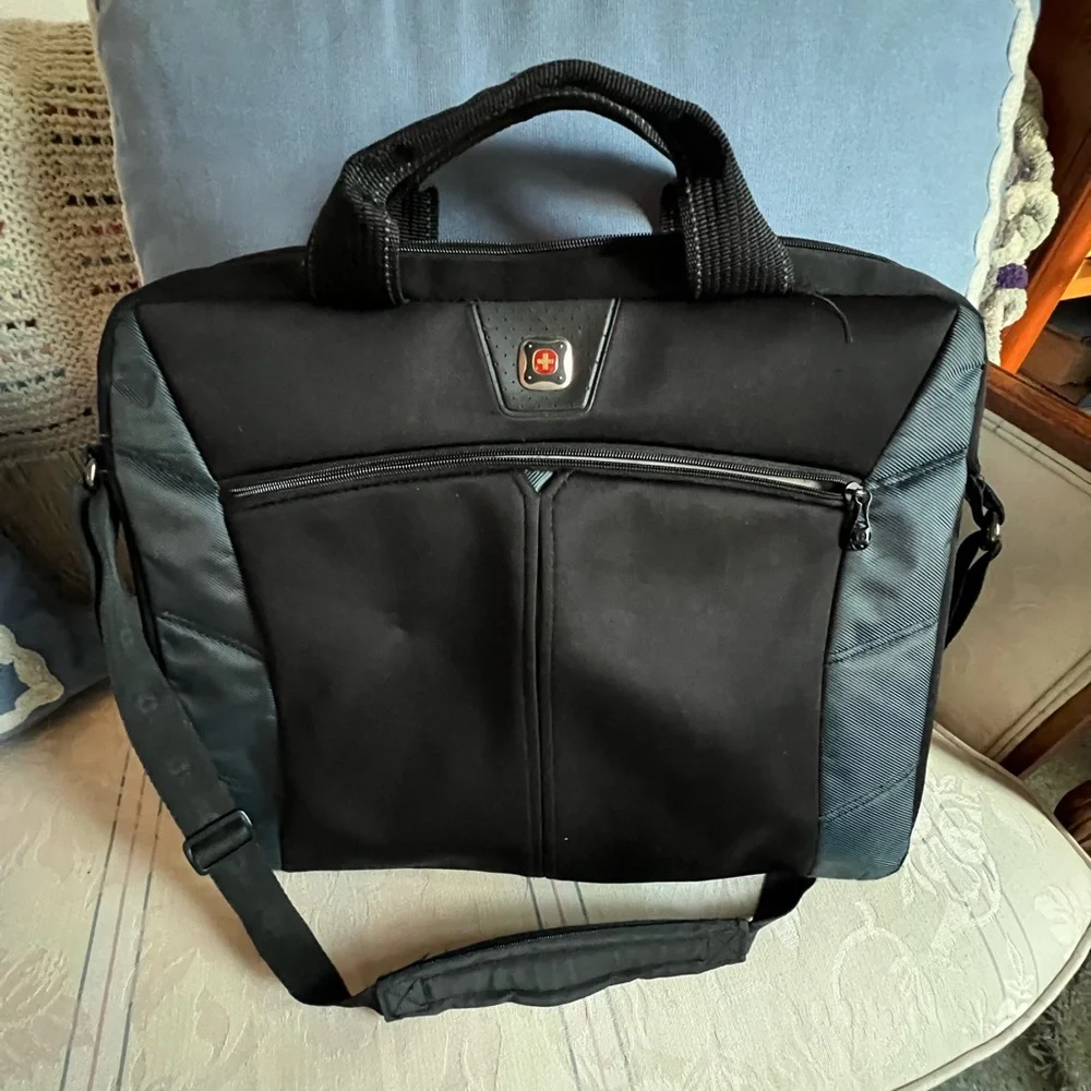 Black Women's Laptop Bag - Compact Professional Carry